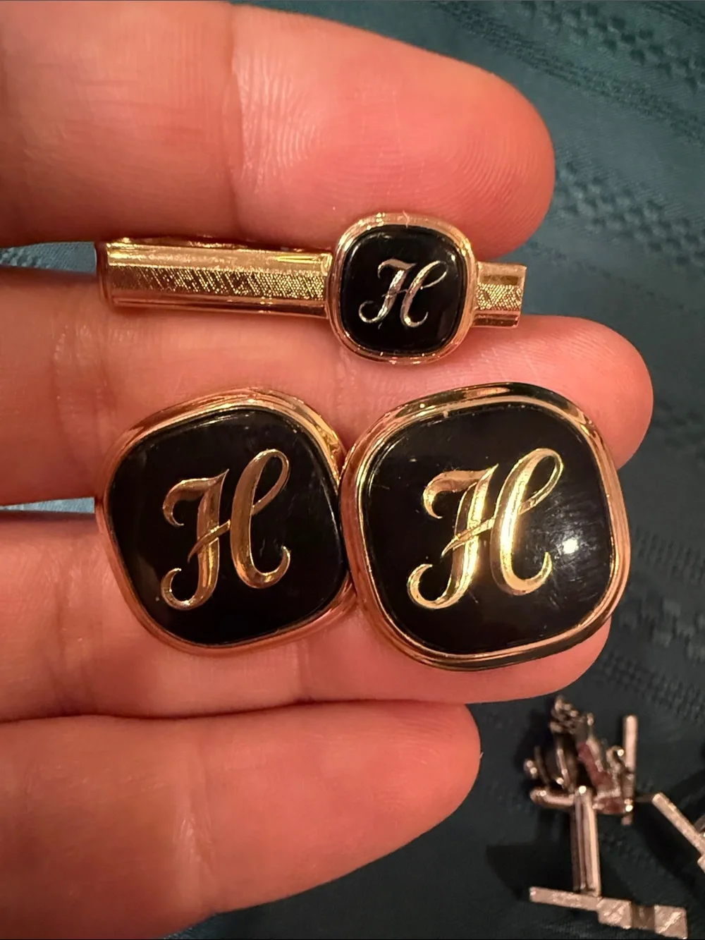 SWANK Gold-Tone Black Enamel 'H' Cufflinks and Tie Bar Set
